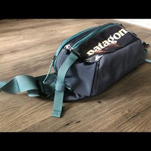 Patagonia Black Hole Fanny Pack